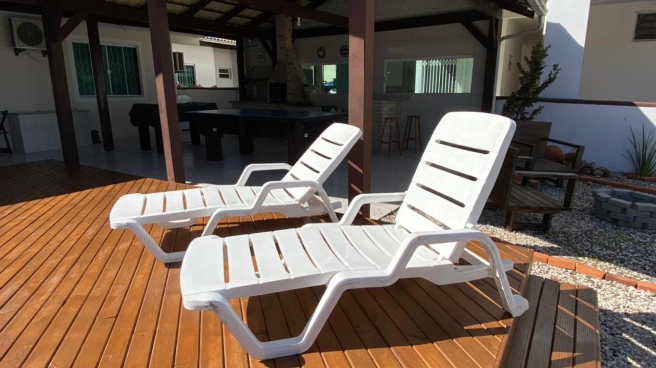 Casa De Praia Top! Beto Carrero, 500M Do Parque, Com Piscina E Sinuca, 1 Suite E 2 Quartos, 3Bwc, A 300M Da Praia, Churrasqueira E Estacionamento Privado Penha  Εξωτερικό φωτογραφία