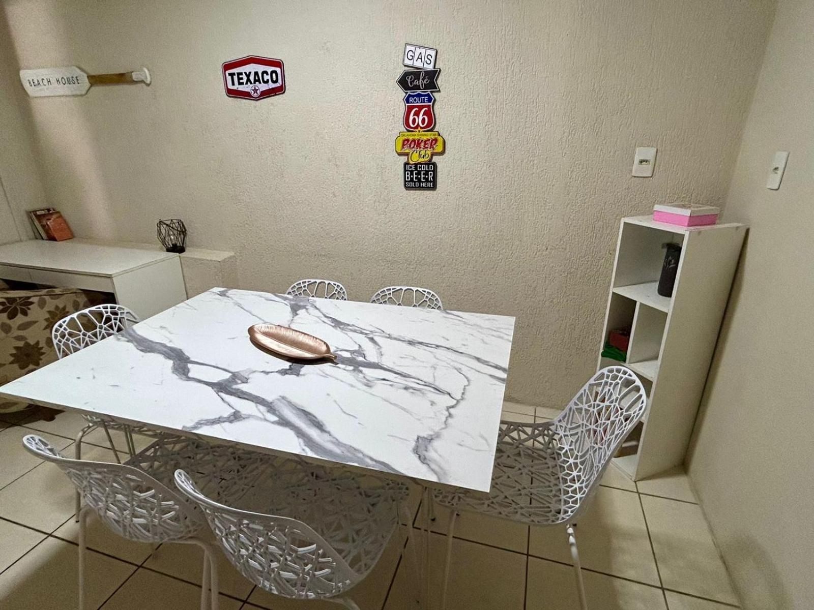 Casa De Praia Top! Beto Carrero, 500M Do Parque, Com Piscina E Sinuca, 1 Suite E 2 Quartos, 3Bwc, A 300M Da Praia, Churrasqueira E Estacionamento Privado Penha  Εξωτερικό φωτογραφία